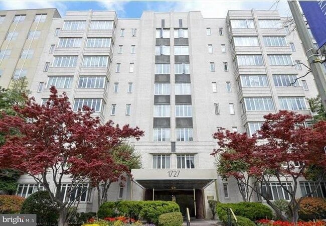 Building Photo - 1727 Massachusetts Ave NW Unit 316
