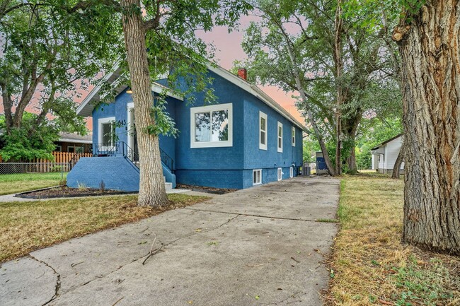 Photo - 643 Parkhill Dr