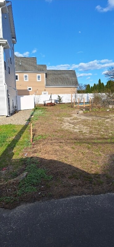 Photo - 17 4th St Unit 1