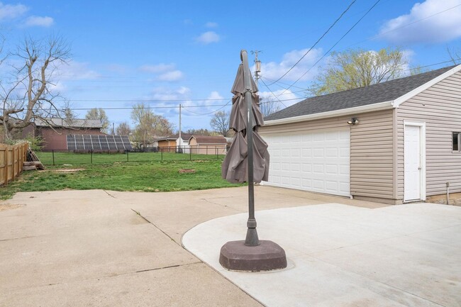 Photo - 3 Bedroom Ranch Home