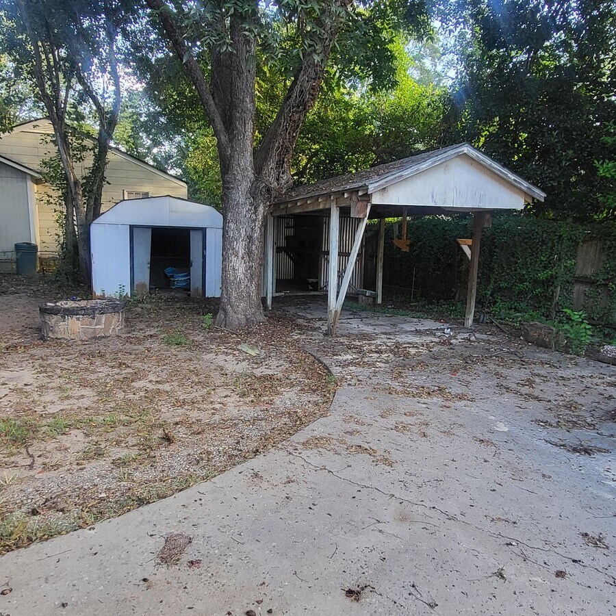 Photo - 1113 Woodrow Ave