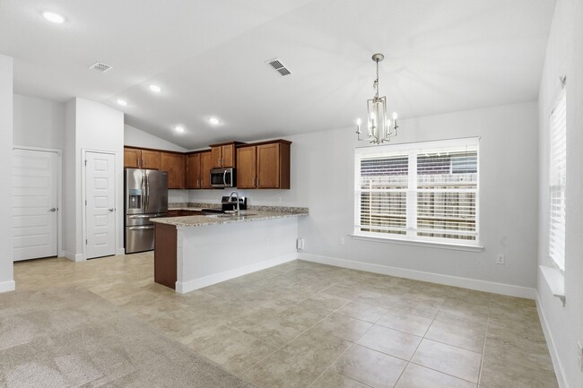 Photo - Newer Home in Alachua's Savannah Station