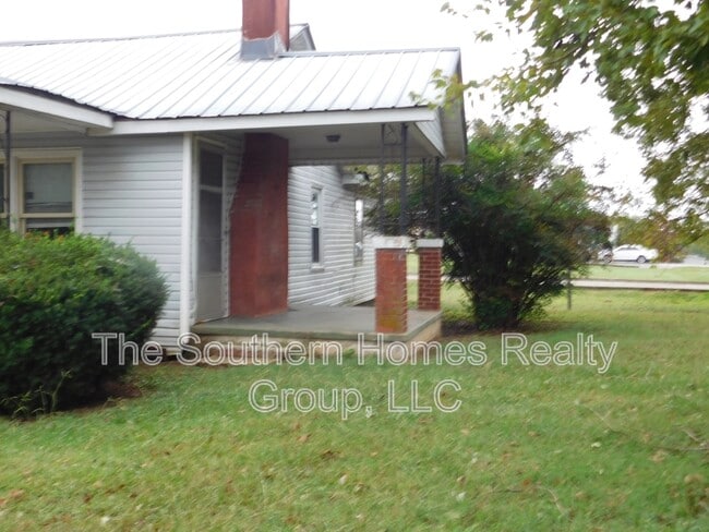 Photo - 1213 Broad St