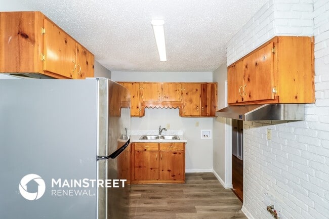 Photo - 4815 Marcel Ave