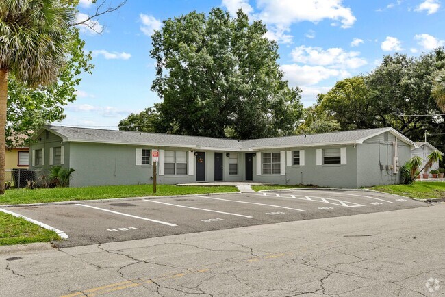 Building Photo - Newly remodeled 2 bedroom, 1 bath in Kissi... Rental
