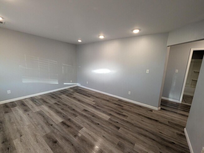 Photo - Dellwood Dream on Dennis