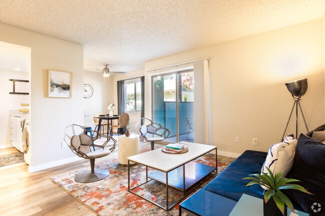 2BR, 1BA - Griffith