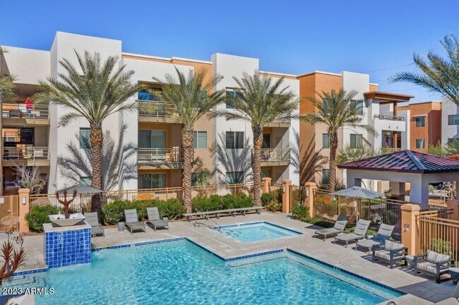 Building Photo - 250 E Ray Rd Unit A3 Rental