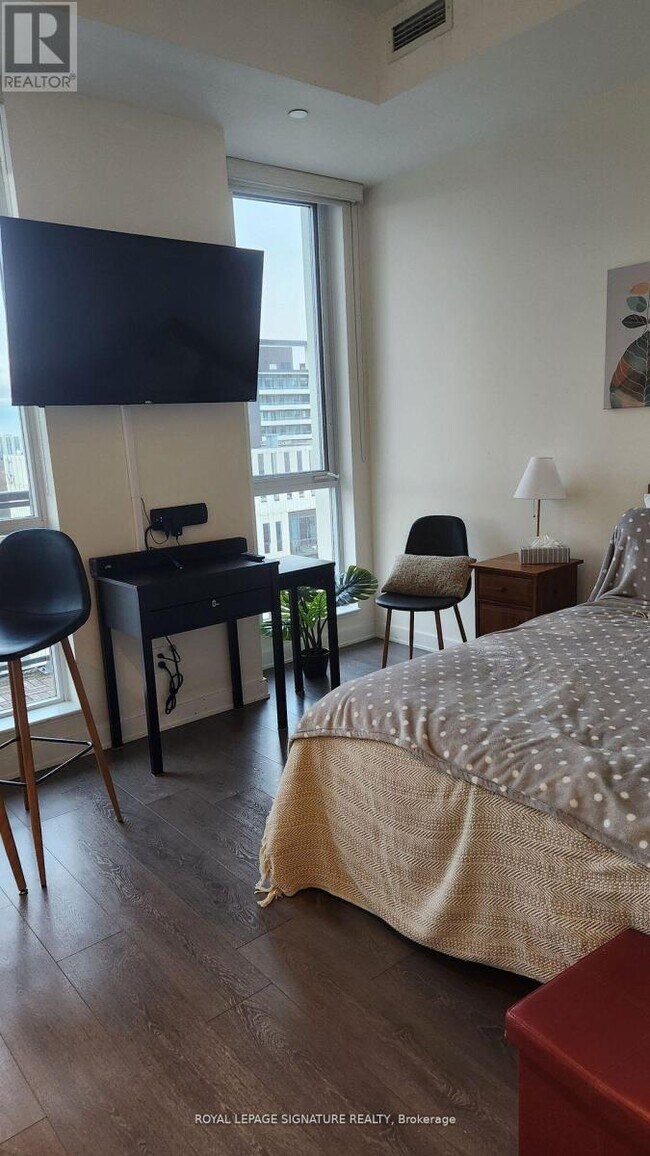 Photo - 55 Regent Park Blvd Unité 2811