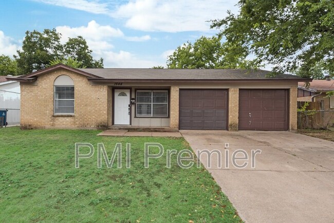 Photo - 1644 Americana Blvd