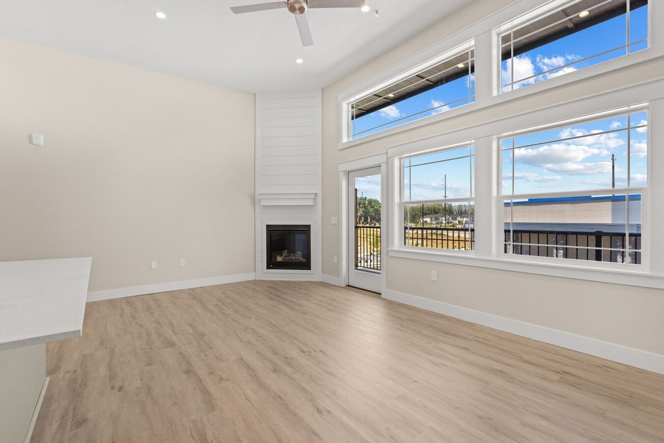 Stonecrest South Condominiums 106/206 - Stonecrest South Condominiums 106/206 Unit 206