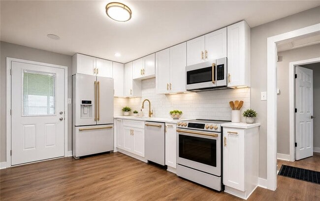 311 Henry Aaron Ave SW