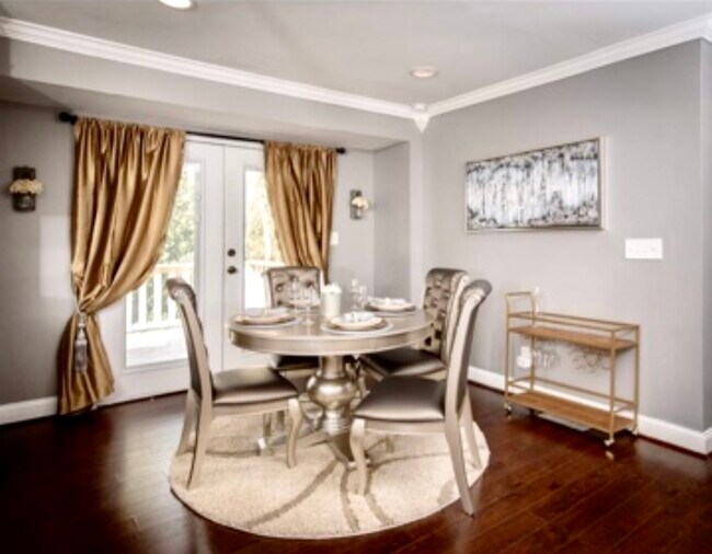 Photo - 893 77th Way S