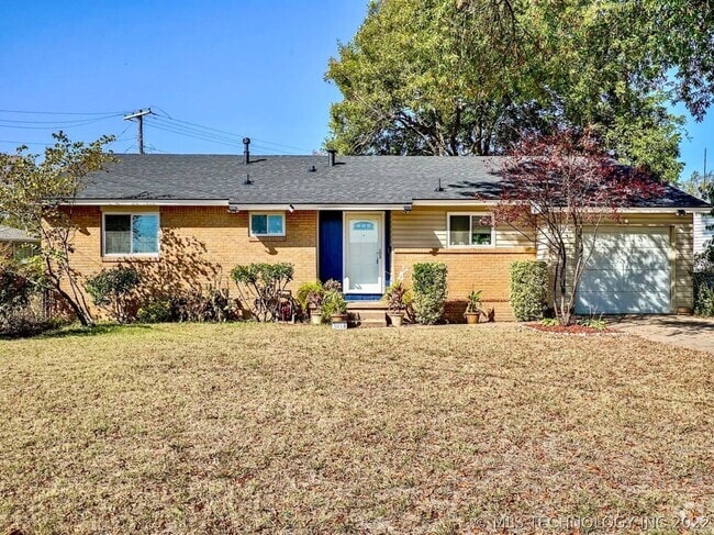 Building Photo - 3018 S Joplin Ave Rental