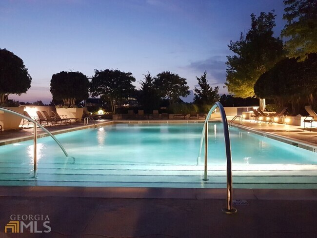 Photo - 3300 Windy Ridge Pkwy SE Unit 702