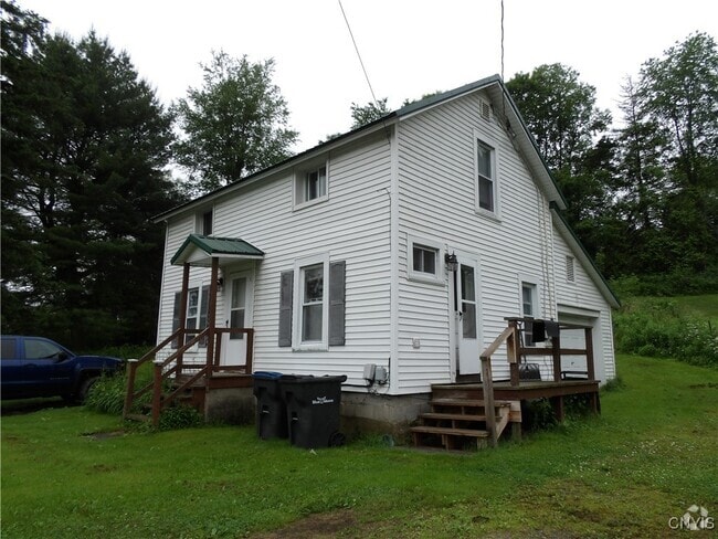 Building Photo - 41 Galatia St Rental