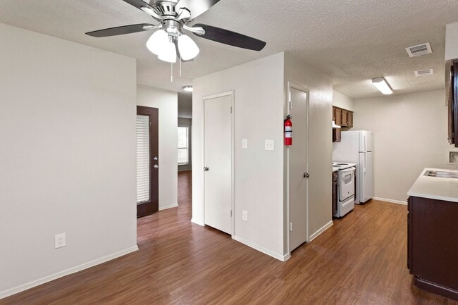 Photo - Arbor Village