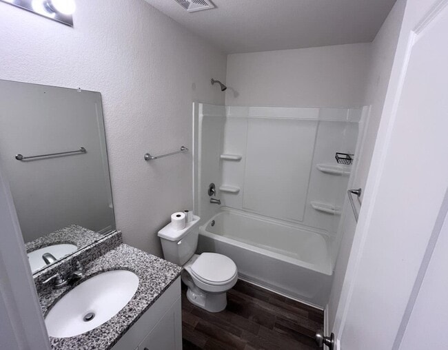 Photo - 15717 Del Norte Dr