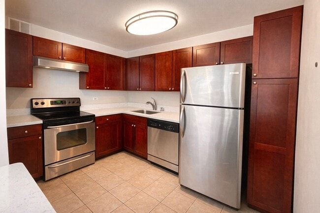 Photo - 655 W Irving Park Rd Unit 3604