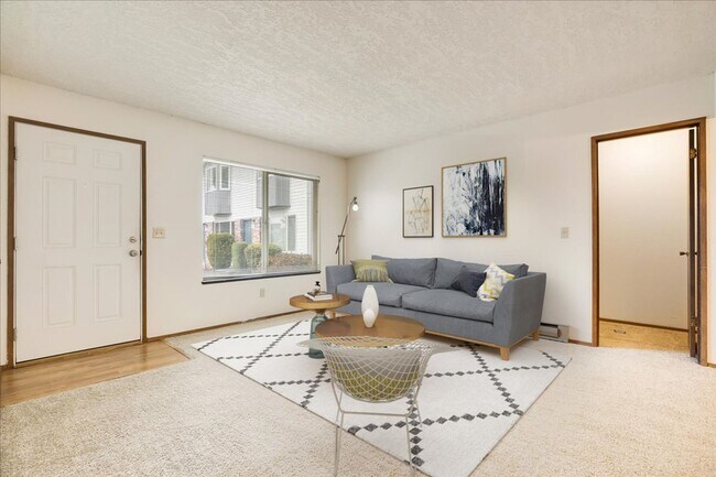 Photo - Barrington Square