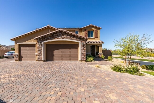 Building Photo - 12351 Champions Tour Dr