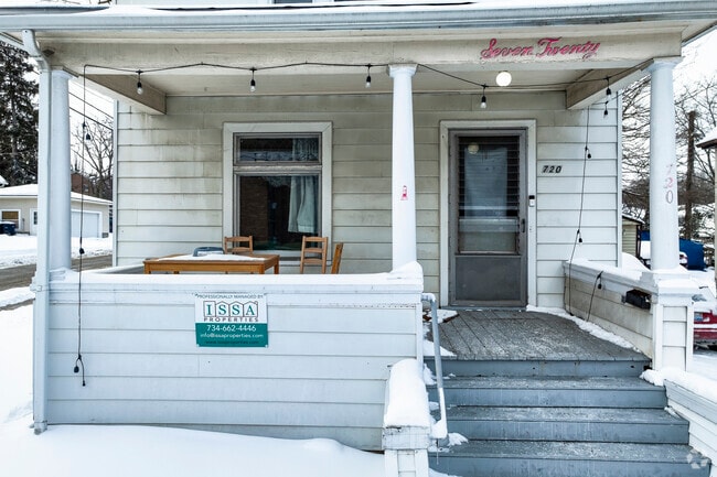 720 S Main St