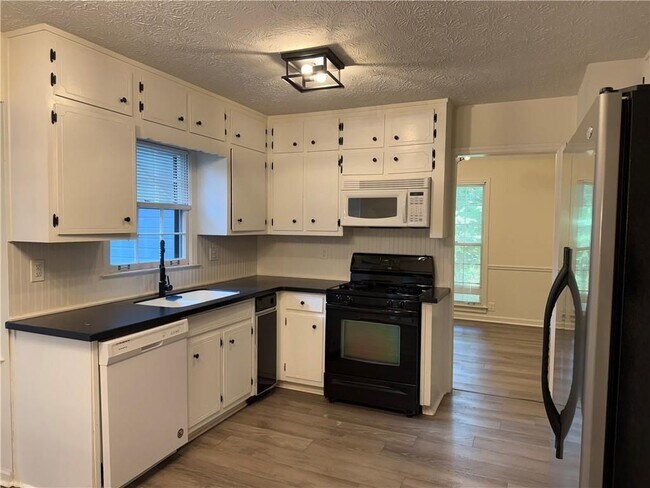 Photo - 1253 Tinderbox Lane