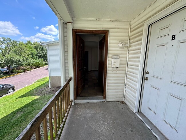 Photo - 1408 Bass Ave Unit Apt C