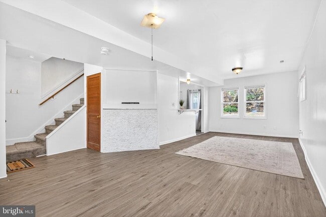 Photo - 1118 Sterling Ave