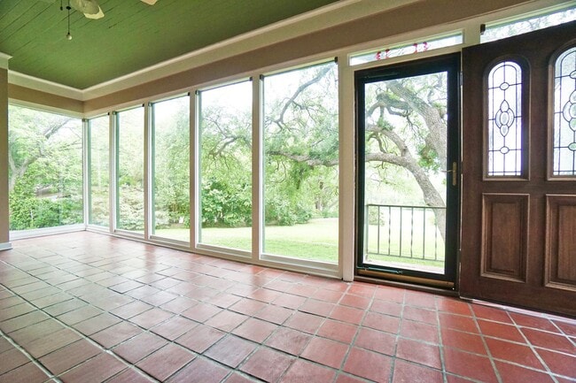 Photo - Bel Meade Beauty with Heated Pool and Hot-tub