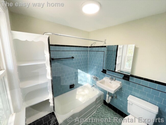 Photo - 279 Washington St Unit #2