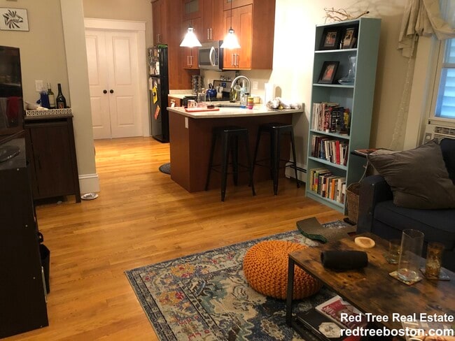 Photo - 175 Princeton St Unit 1