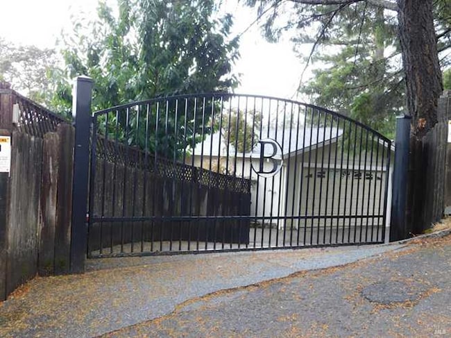 Building Photo - 25922 Tucker Ln