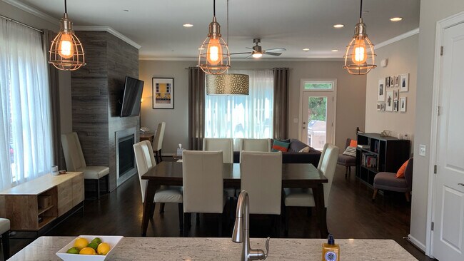 Photo - 955 Opelousas Way