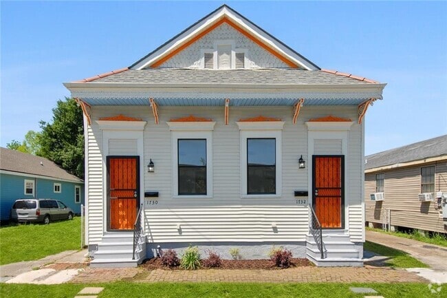 Building Photo - 1732 Allen St Rental