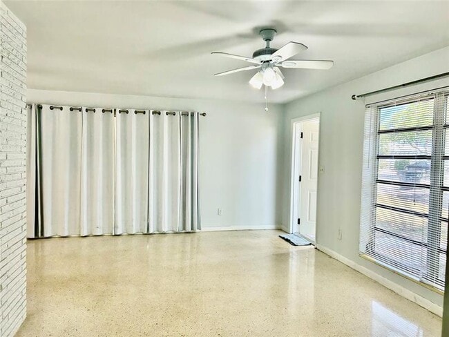 Photo - 4307 Sea Grape Dr Apartment Unit 1