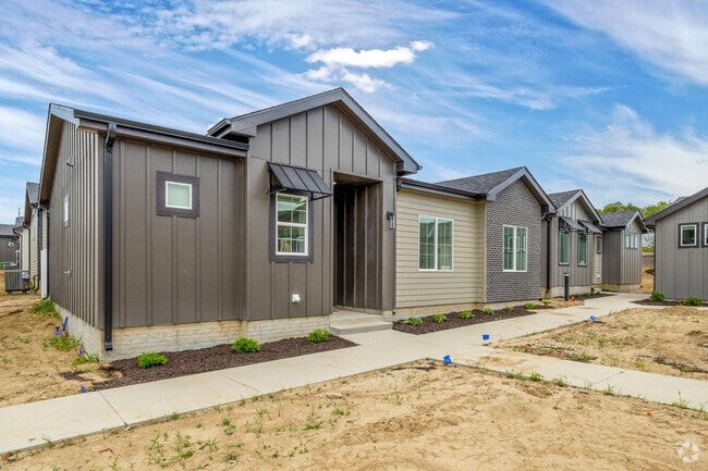 Photo - Bungalows at Whitehawk Lake