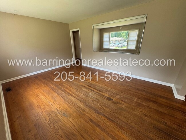 Photo - 140 Carol Dr