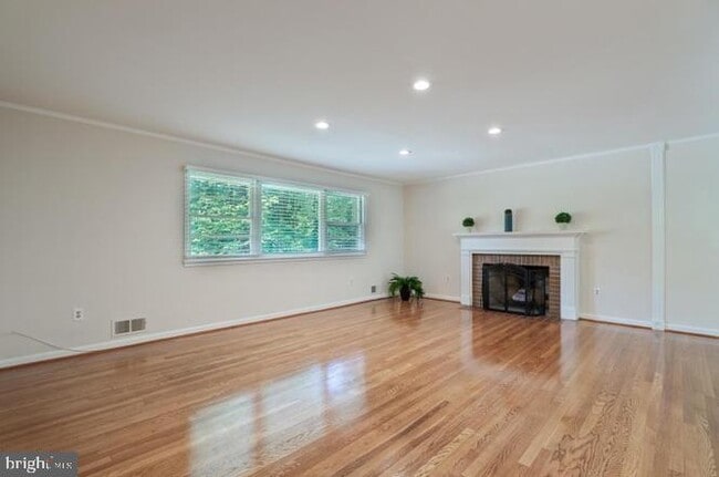 Photo - 6807 Winter Ln