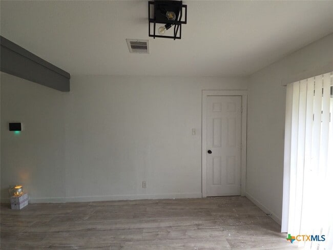 Photo - 1315 Estes Dr