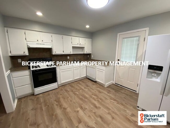 Photo - Right Around the Corner, Near Everywhere You Want to Be.