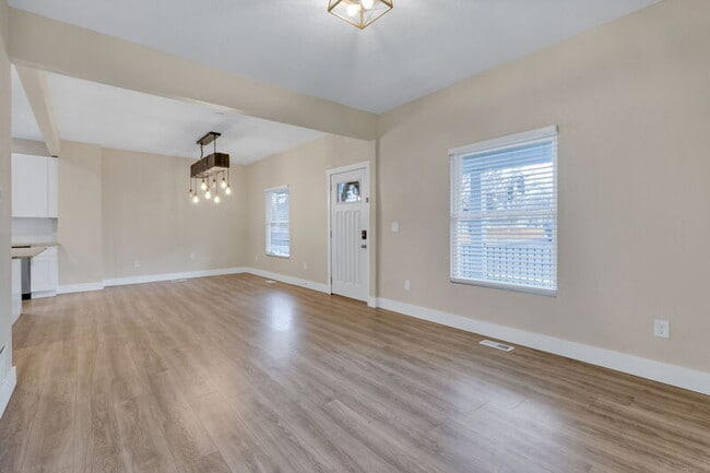 Photo - 3101 S Clarkson St