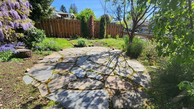 Photo - 4530 NE 23rd Ave