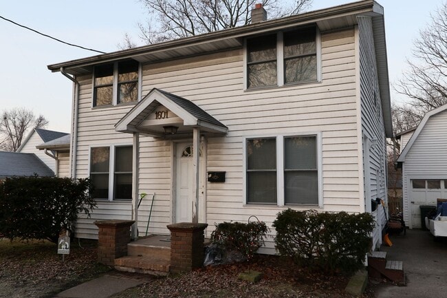 Building Photo - 1601-B Unit 1601-B Main