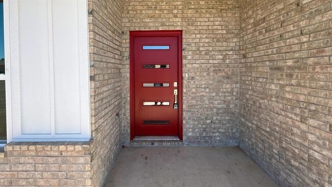 Photo - 416 Remington Ave