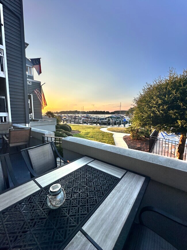 Photo - 18713 Vineyard Point Ln Unit Lakefront Ground Floor 2B