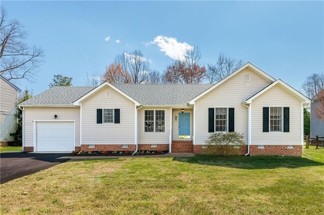 Building Photo - Chesterfield Ranch Style 3 Bedroom, 2 Bathroom in Ashbrook Subdivision