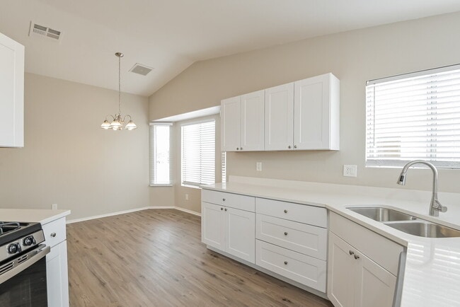 Photo - 8829 E Eagle Creek Dr