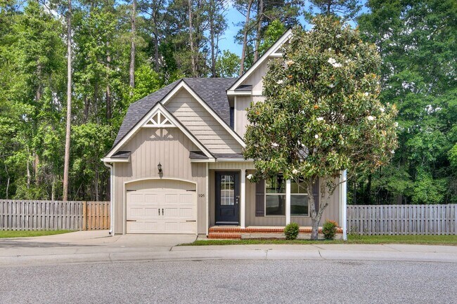 Photo - 3 Bedroom 2.5 Bath - Over Half Acre Lot!