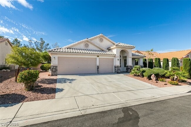 2744 Summerchase Ln